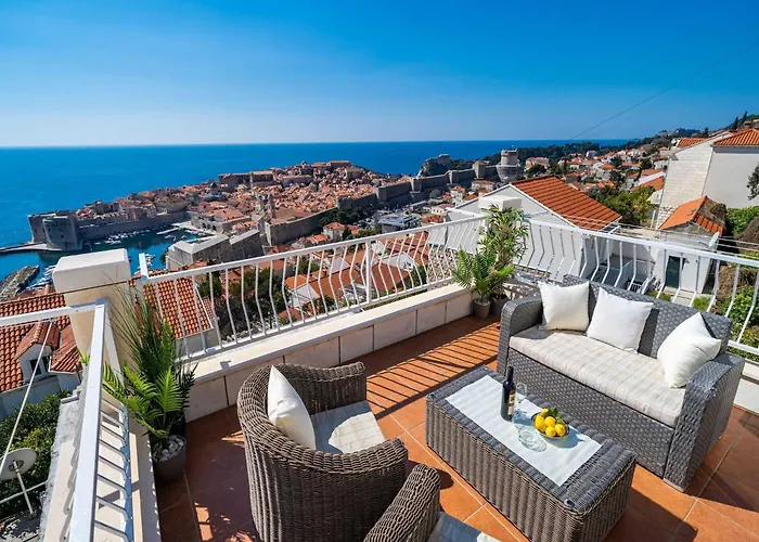 아파트 Isabora - Premium Two-bedroom With Terrace And Sea View