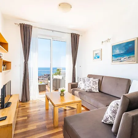 Isabora - Premium Two-bedroom With Terrace And Sea View Apartamento
