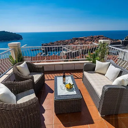 Isabora - Premium Two-bedroom With Terrace And Sea View *