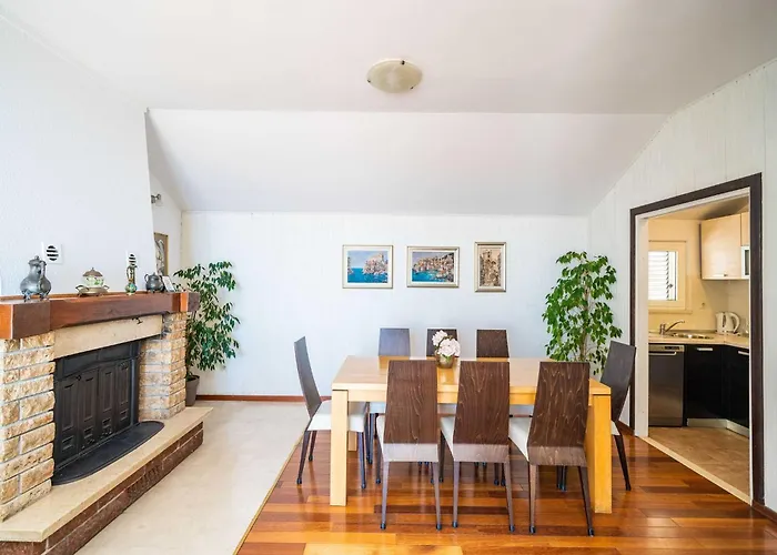 Isabora - Premium Two-bedroom With Terrace And Sea View Apartman