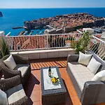 Apartamento Isabora - Premium Two-bedroom With Terrace And Sea View